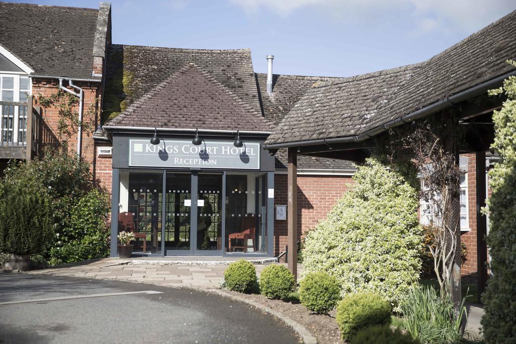 Kings Court Hotel Alcester Exterior photo